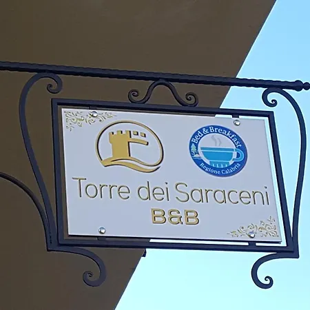 Torre Dei Saraceni Bed & Breakfast