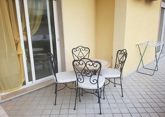 Torre Dei Saraceni 住宿加早餐酒店