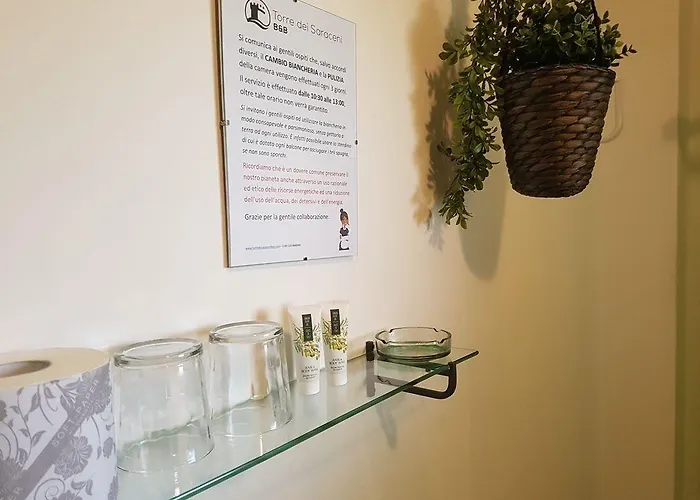 Alojamento de Acomodação e Pequeno-almoço Torre Dei Saraceni Marina di Gioiosa Ionica