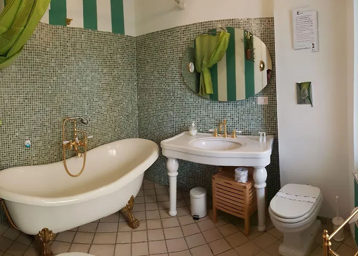 Torre Dei Saraceni Alojamento de Acomodação e Pequeno-almoço 3*