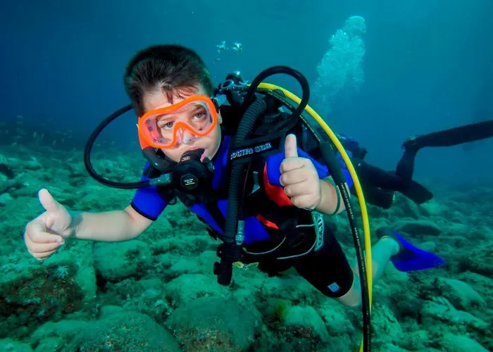 Alojamento de Acomodação e Pequeno-almoço Torre Dei Saraceni